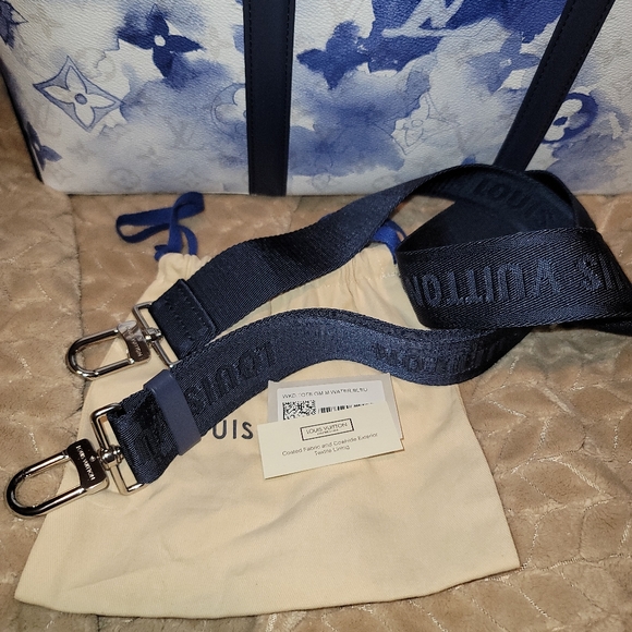 Louis Vuitton Virgil Abloh Watercolor Blue Canvas Giant Monogram Bag & Pouch - Picture 8 of 17